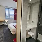 Kyriad Eco - Ferrand Estaing Hotell