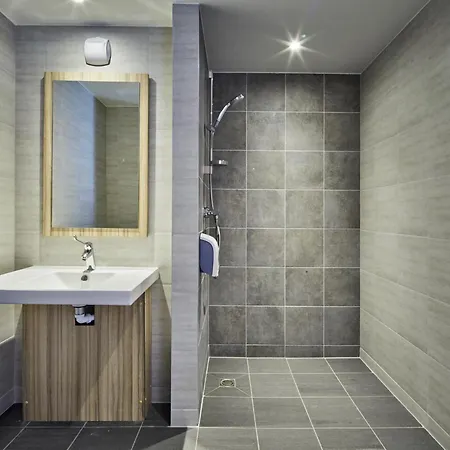 Hotell Kyriad Eco - Ferrand Estaing Clermont-Ferrand