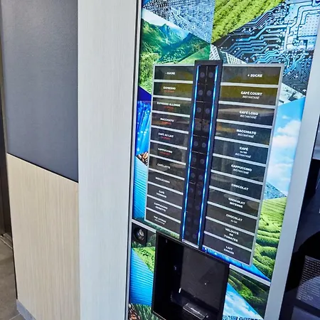 Kyriad Eco - Ferrand Estaing