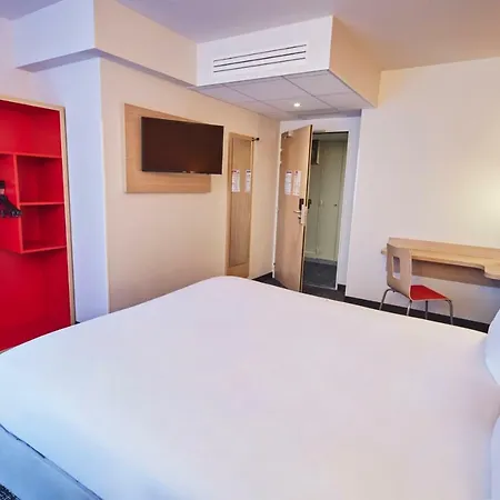 Kyriad Eco - Ferrand Estaing Clermont-Ferrand