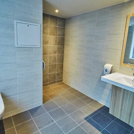 Hotel Kyriad Eco - Ferrand Estaing Clermont-Ferrand