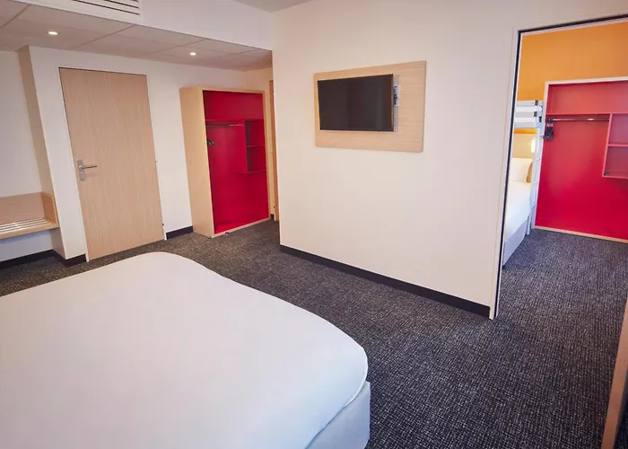 Kyriad Eco - Ferrand Estaing