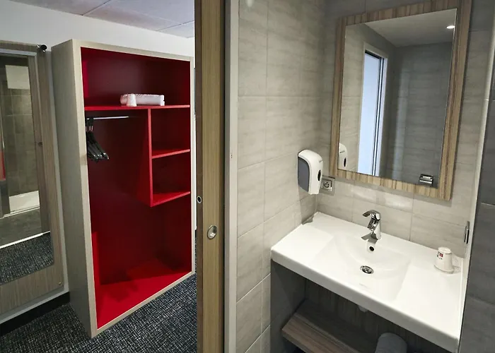 Kyriad Eco - Ferrand Estaing Ξενοδοχείο Κλερμόν Φεράν