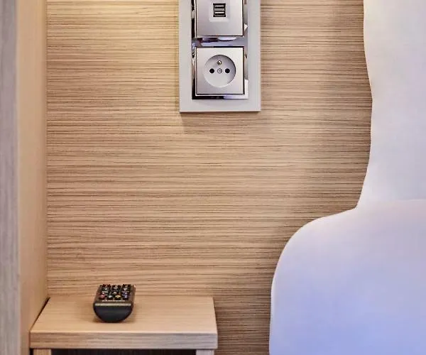 Ξενοδοχείο Kyriad Eco - Ferrand Estaing