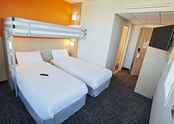 Hotel Kyriad Eco - Ferrand Estaing Clermont-Ferrand