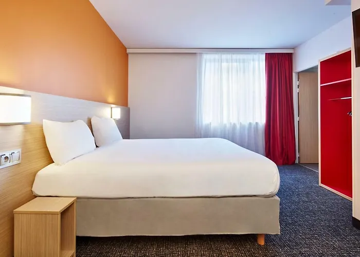 Kyriad Eco - Ferrand Estaing